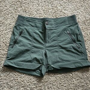 Women’s Athleta Shorts, Green, Size 8